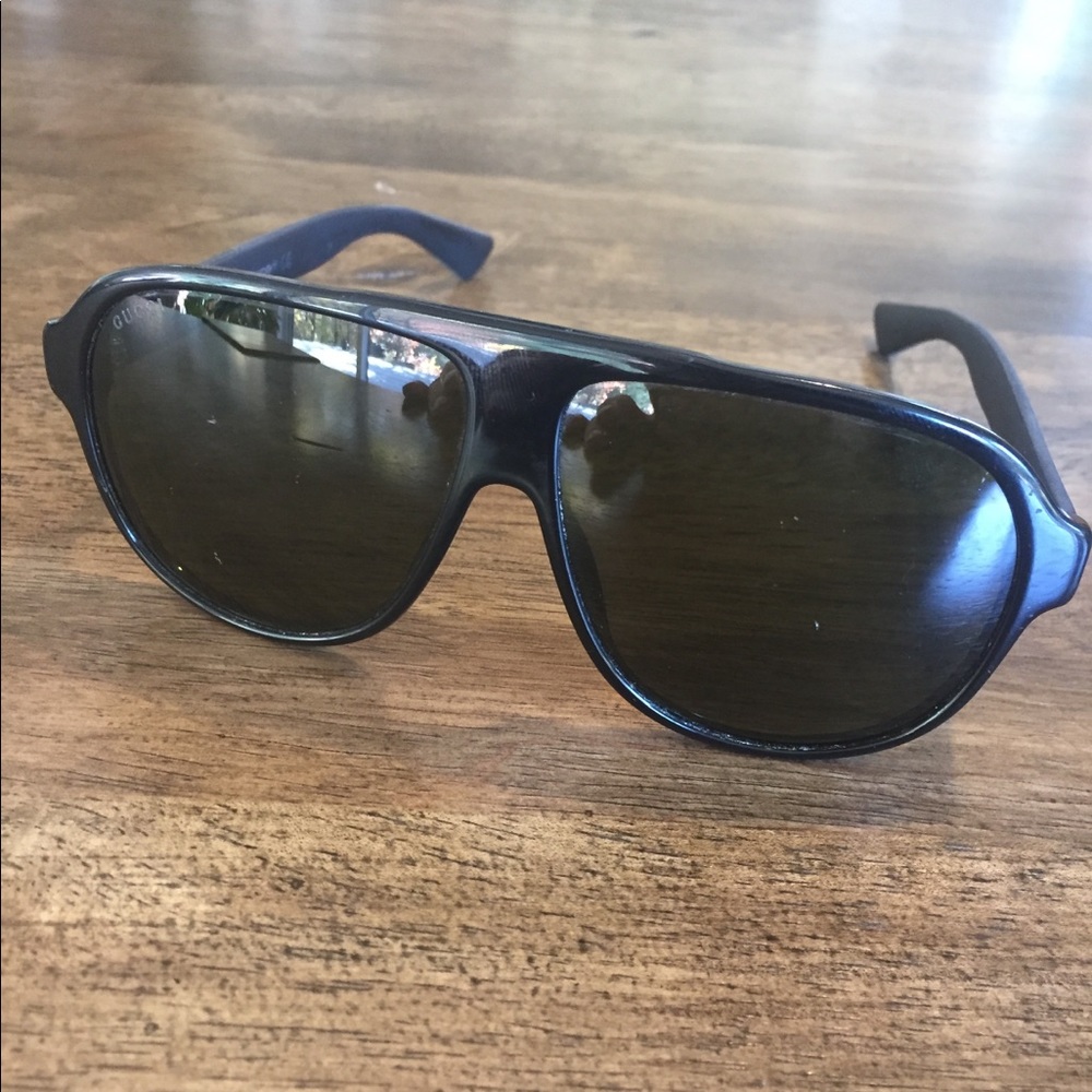 Gucci sun glasses, GG009S 001